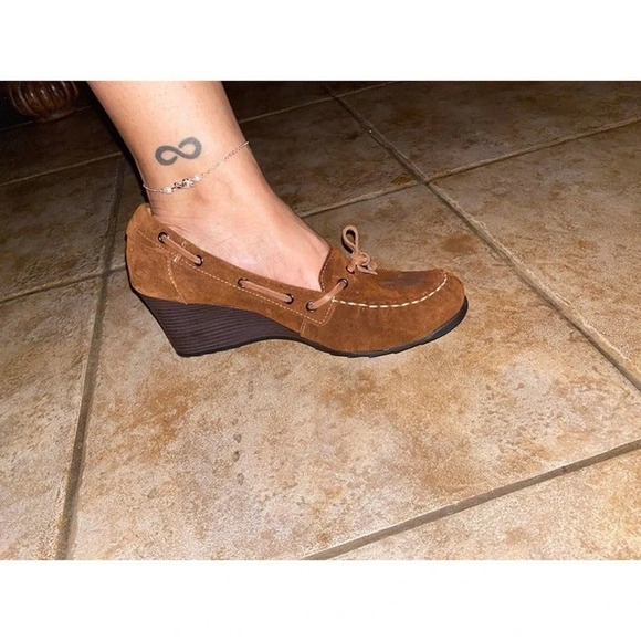 Eddie Bauer Wedge Heels Womens Size 11 Brown Leather Casual  Boho Slip On - Picture 1 of 13